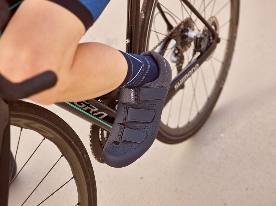 Shimano RC1 (RC100) SPD-SL Road Shoes