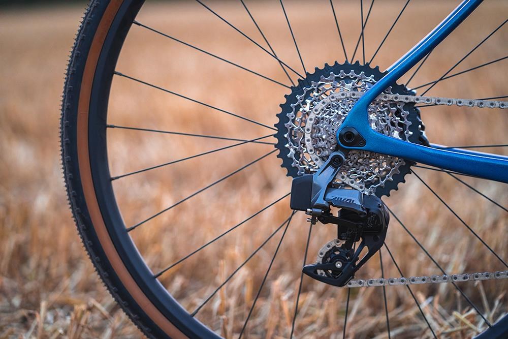 Boardman ADV 9.4 2024 Gravel Bike