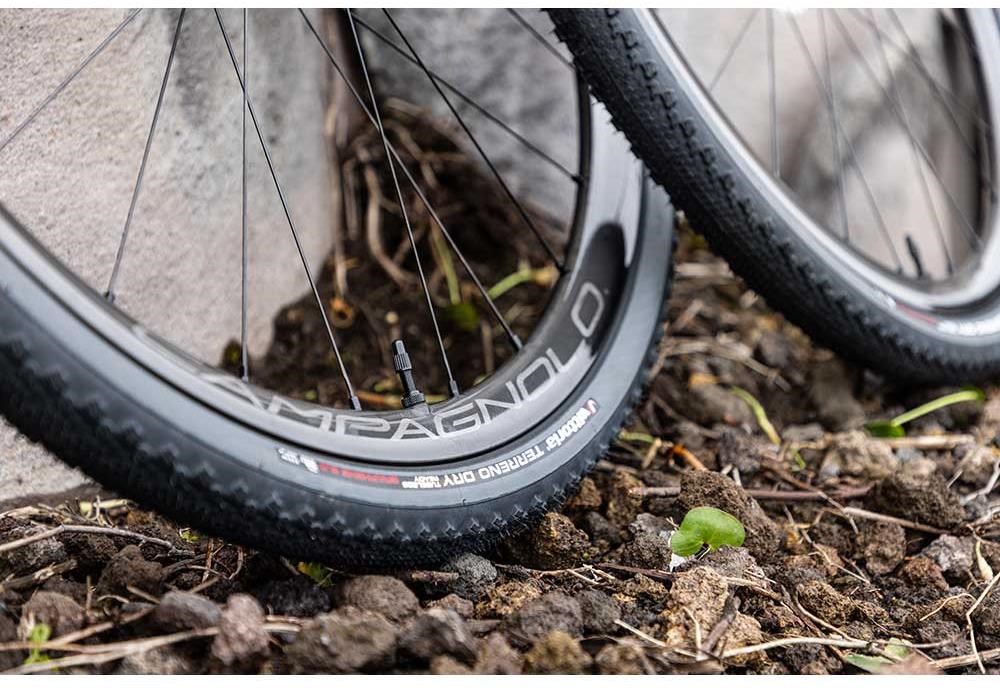 Campagnolo Levante 700 Wheel Set