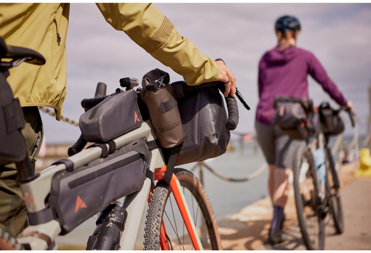 Altura Vortex 1L Waterproof Bolt-On Top Tube Pack