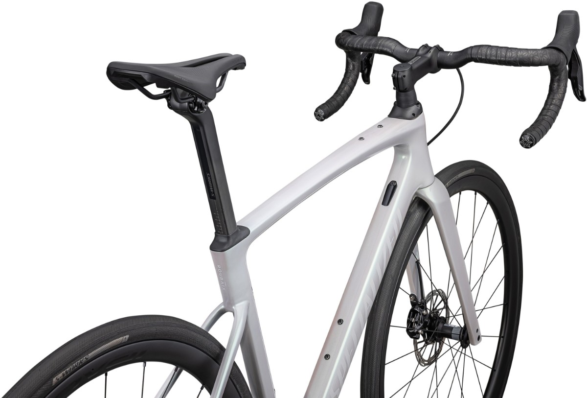 Specialized Roubaix SL8 Expert 2024 Road Bike