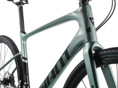 Giant FastRoad AR Advanced 2 2023 Road Bike