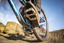 Renthal Revo-F Flat Pedals