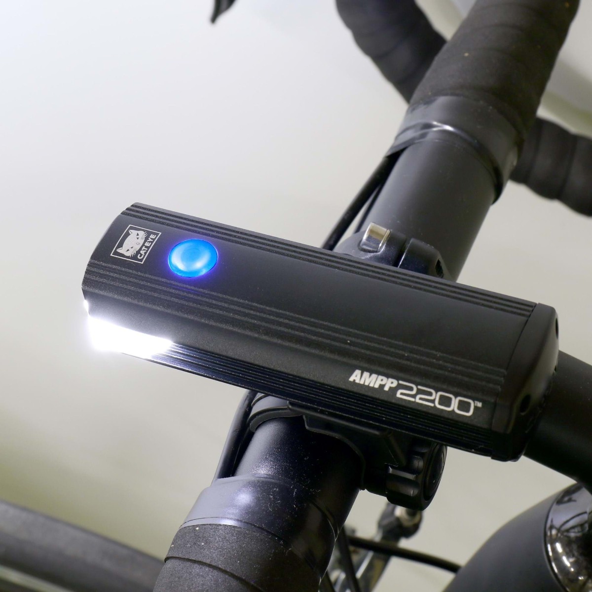 Cateye AMPP 2200 Lumens USB Rechargeable Front Bike Light