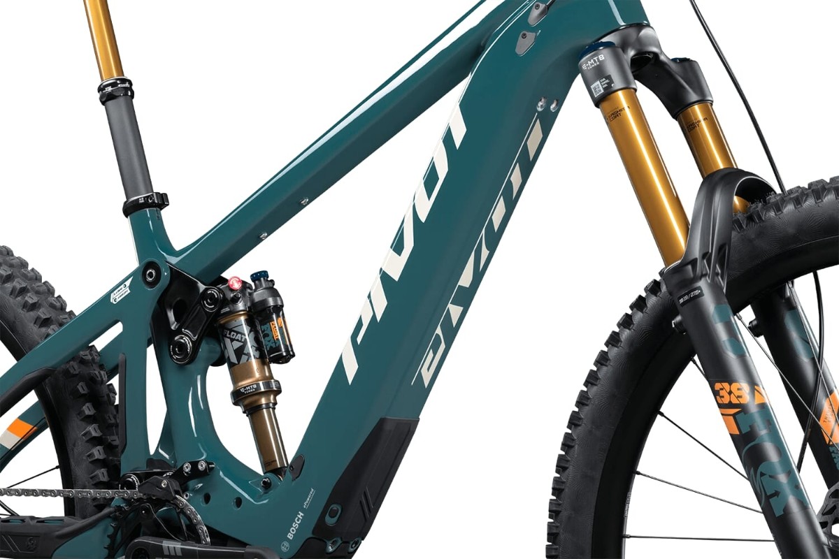 Pivot Shuttle LT Bosch 29 Pro X0 2025 Electric Mountain Bike