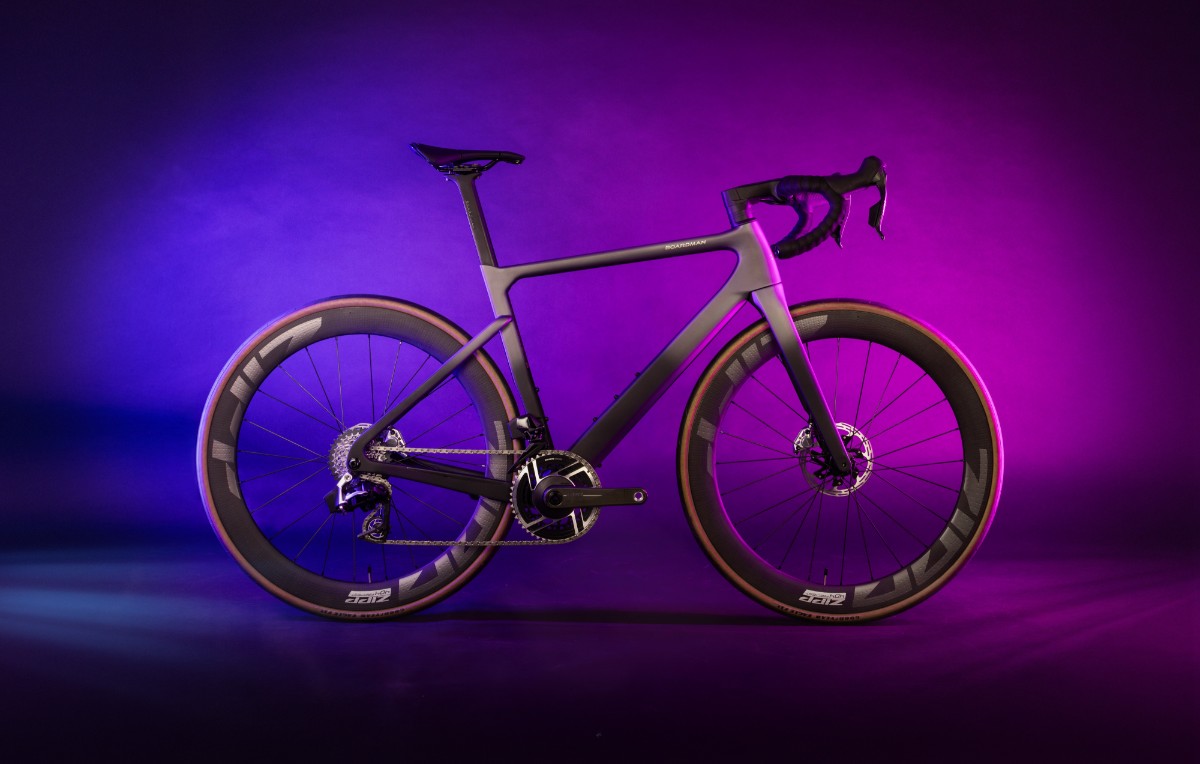 Boardman SLR 9.8 Carbon 2025 Road Bike