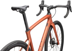 Specialized Roubaix SL8 Expert 2025 Road Bike