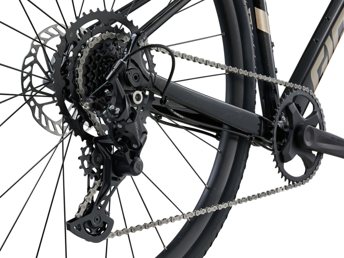 Giant FastRoad AR 2 2025 Road Bike